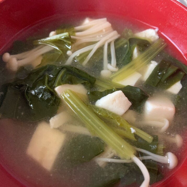 小松菜とえのき、お豆腐の味噌汁
